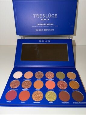 Tresluce beauty La Flor De Mexico palette New